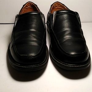 Men's dress shoes size 9 1/2